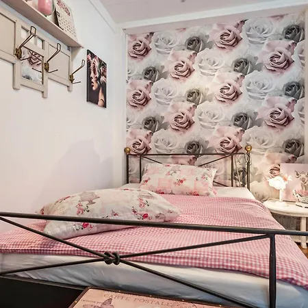 Kleine Oase Stuhr Im Container E G Lejlighed